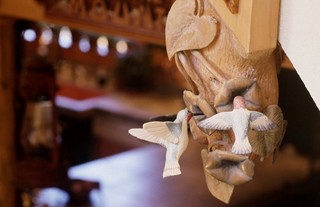 Hummingbird Newel Post End