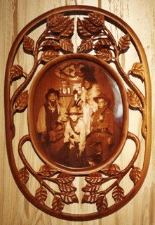 Carved Leaf and vine picture frame